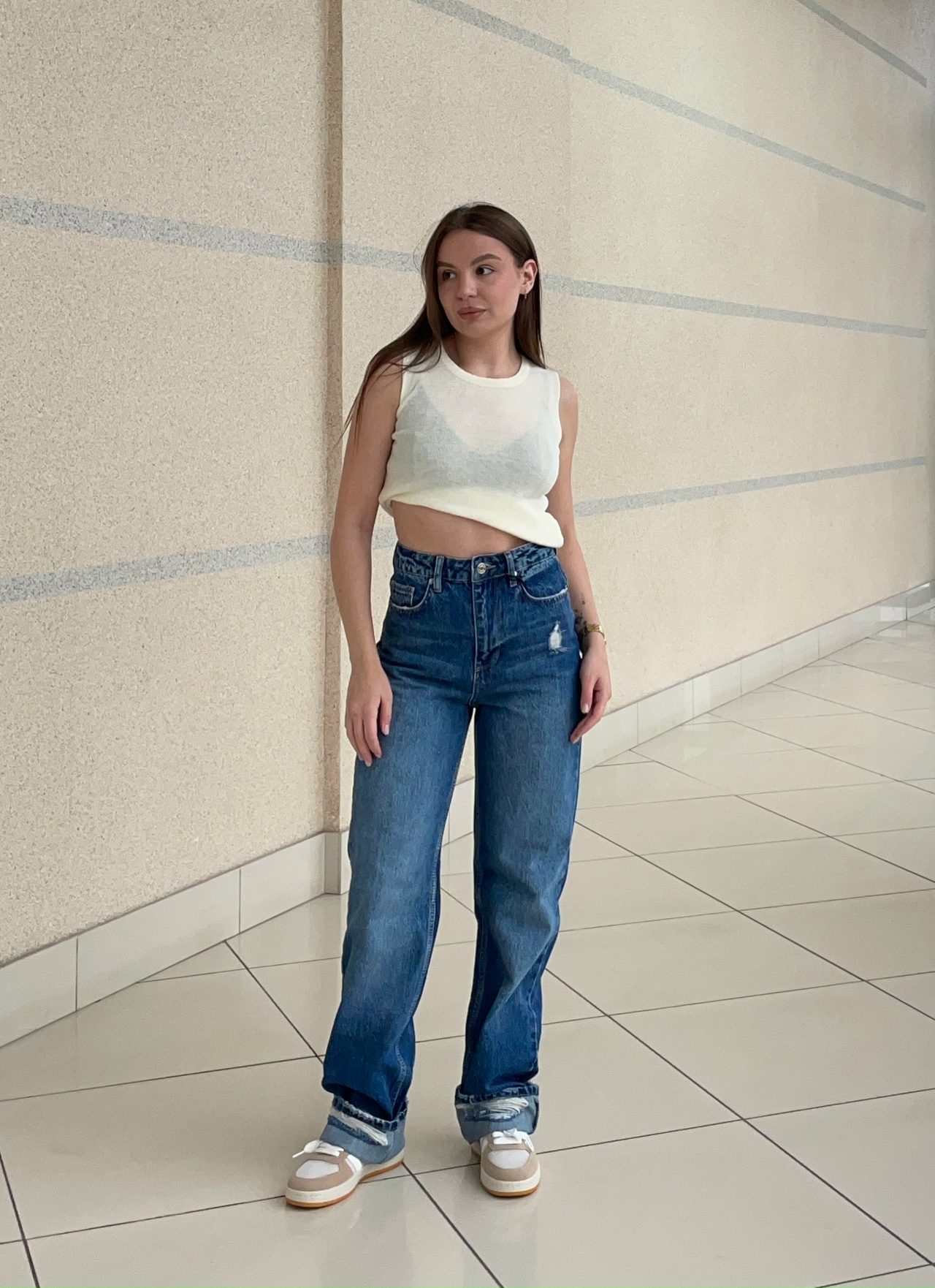 Модель в одежде Pudra.Shop 22