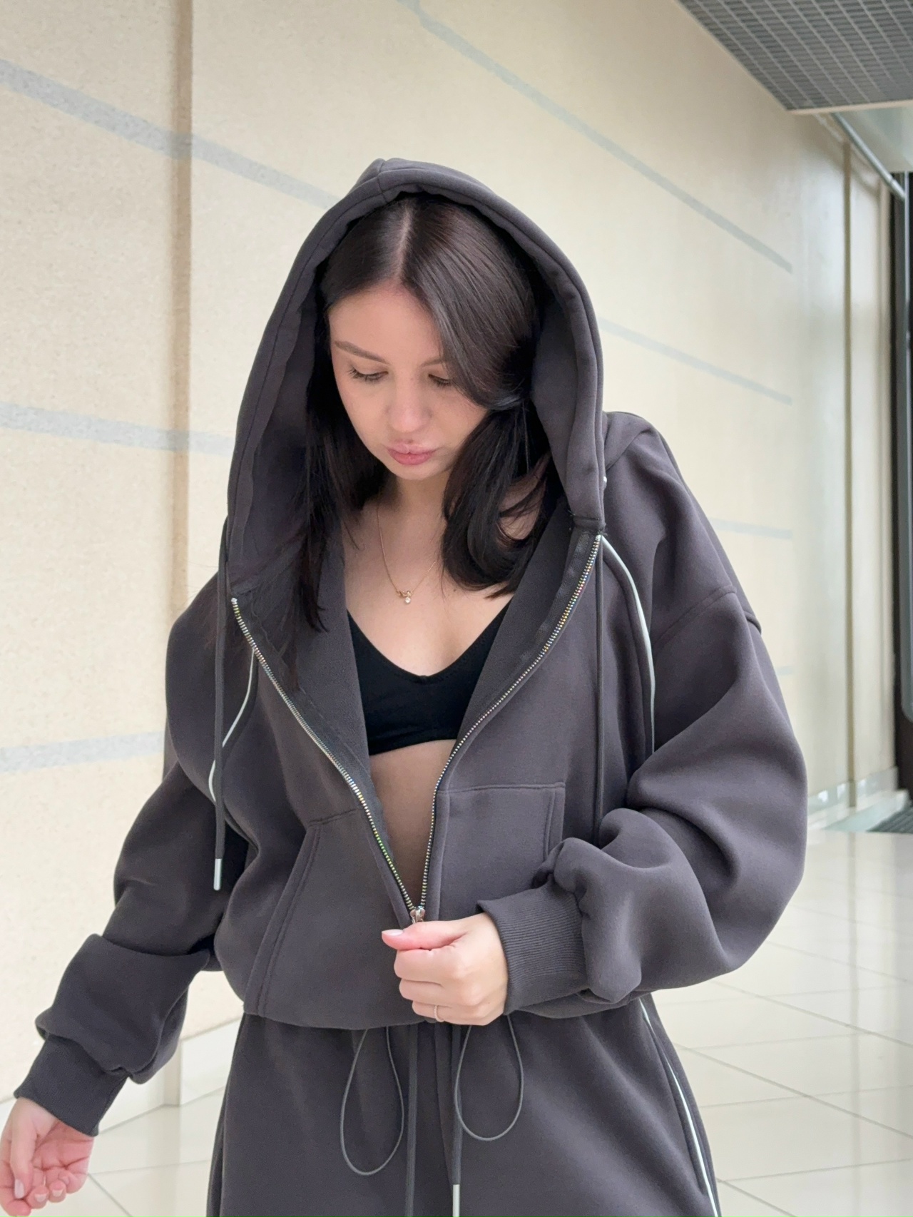 Модель в одежде Pudra.Shop 27